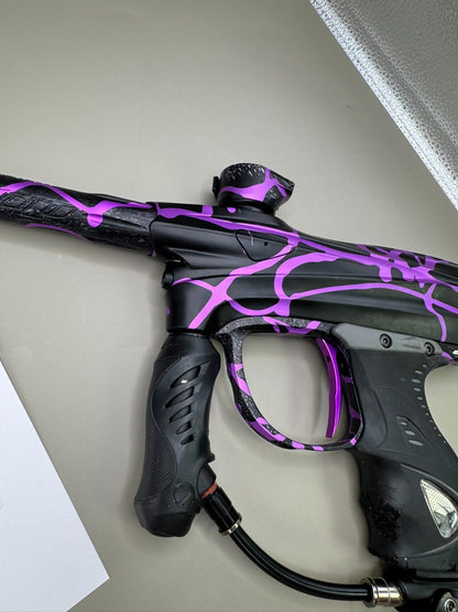 Dye DM6 - Purple/Black - Paintball Marker Fully Working