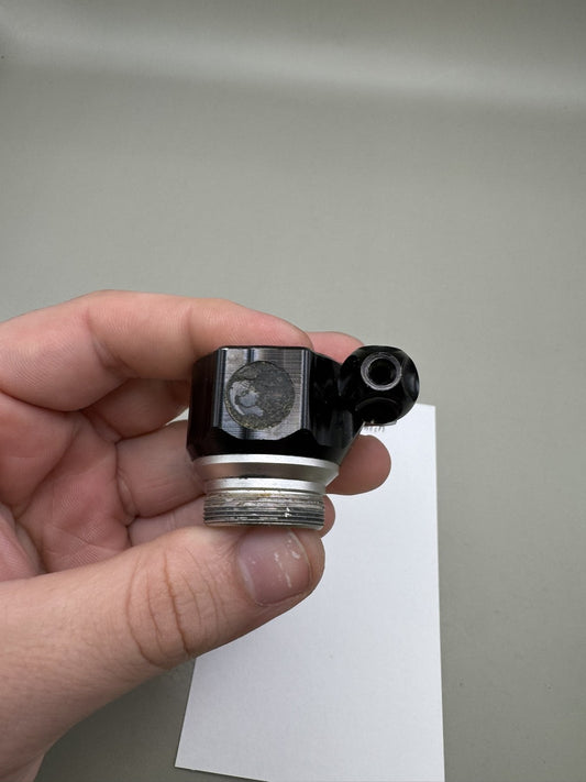 Dye Low Clamping Feedneck Shoch Tech