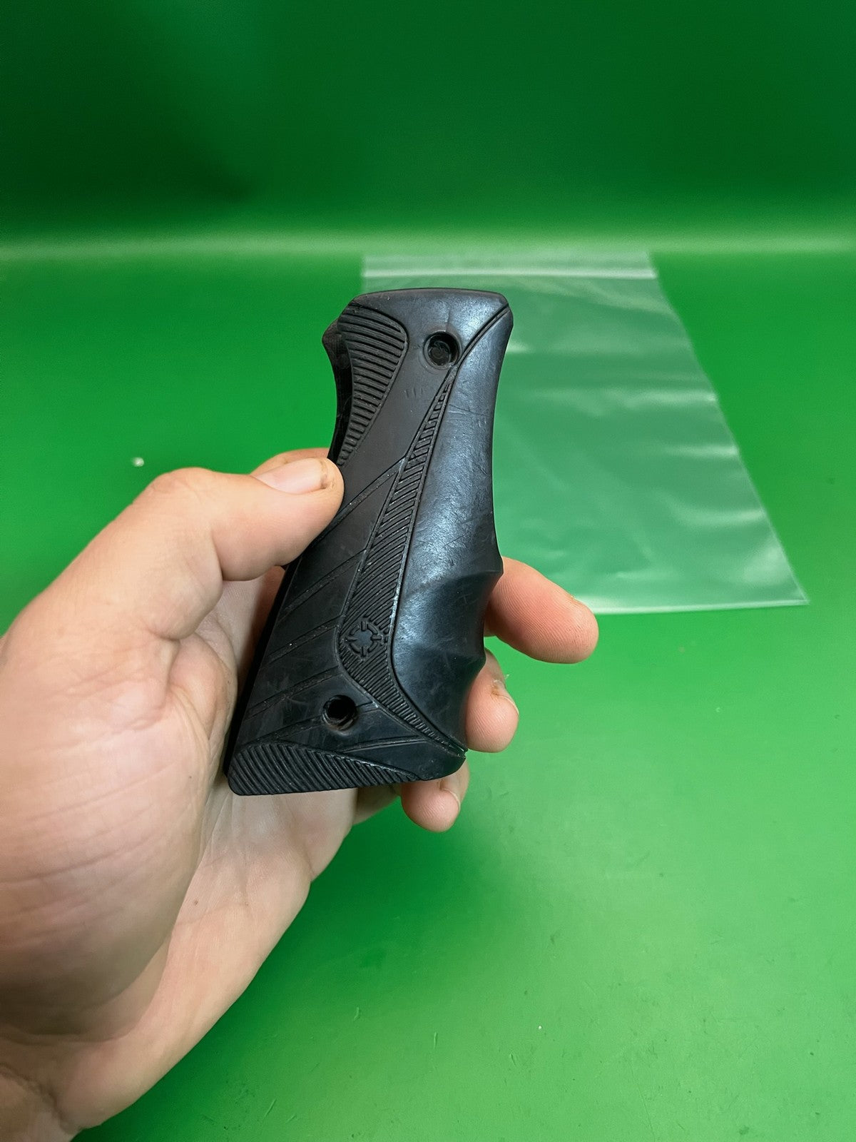 Smart Parts 1911/45 Style Rubber Grip Panels Black Shocker Ion