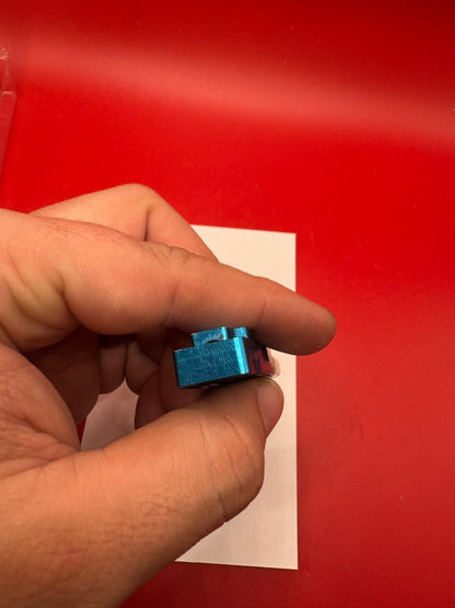 Dye M3+ Solenoid Blue