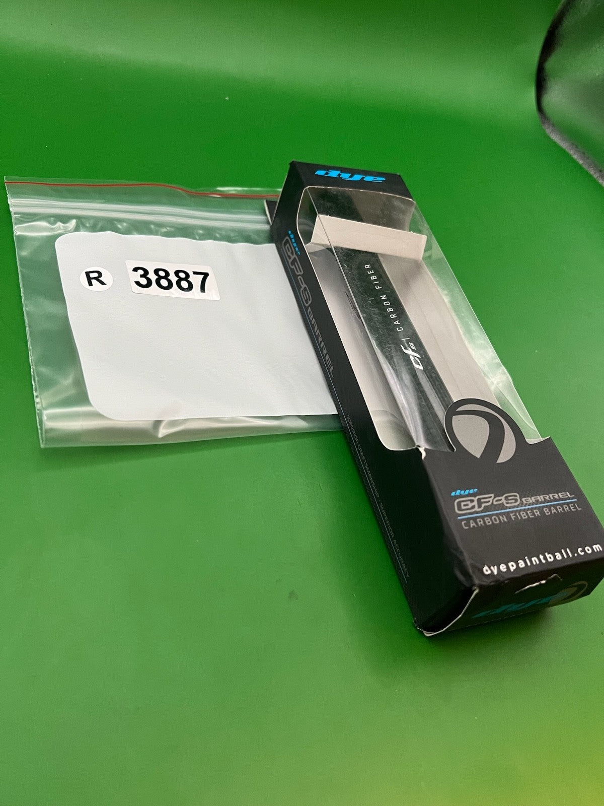 Dye CF-S Carbon Fiber Barrel Back 680 Bore Autococker Thread