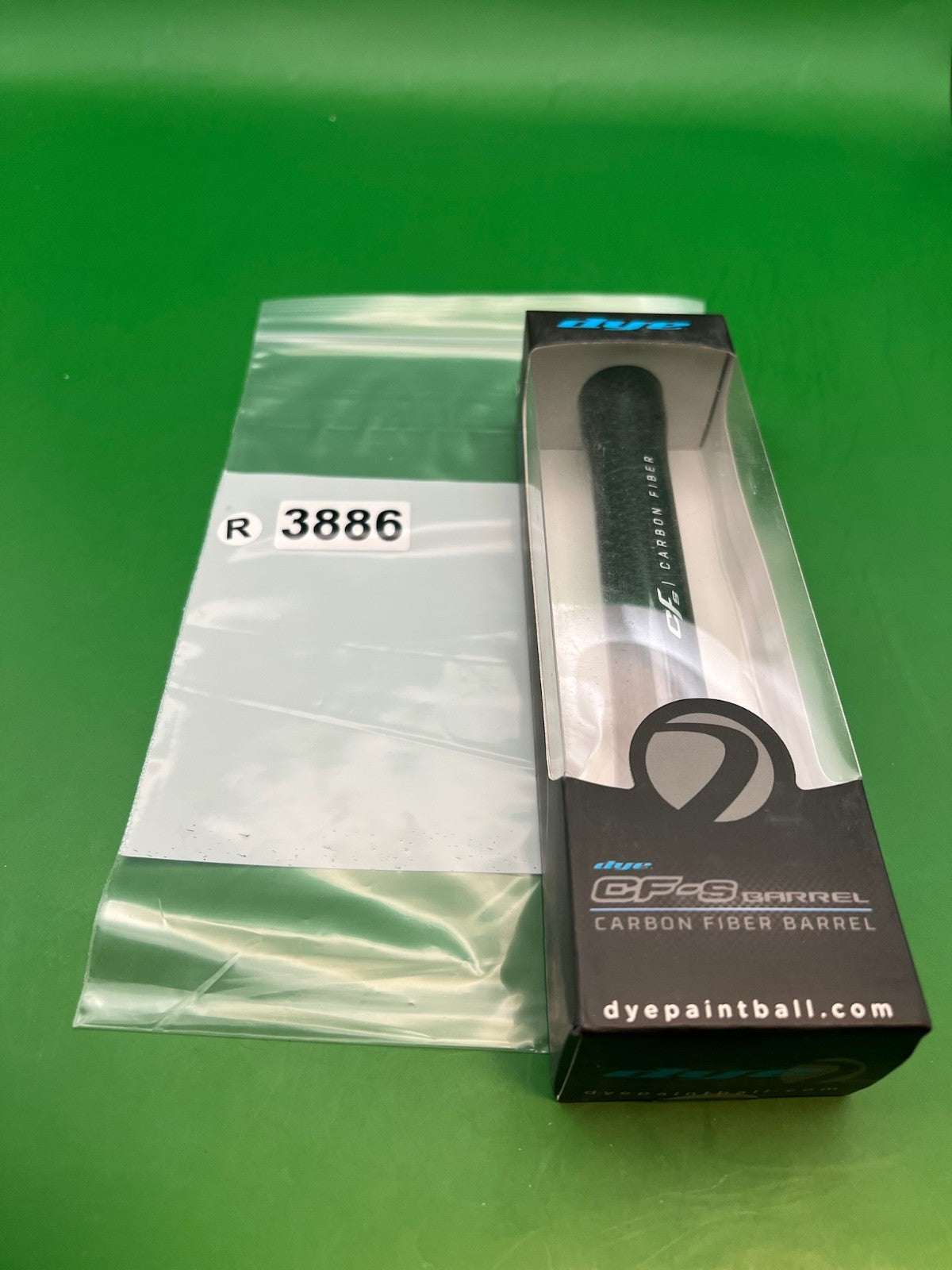 Dye CF-S Carbon Fiber Barrel Back 684 Bore Autococker Thread