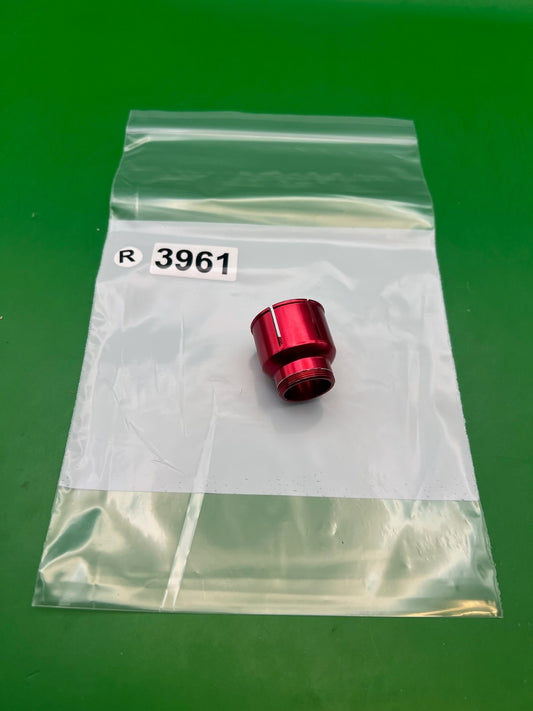 Low rise ref feedneck