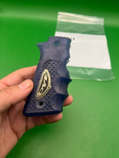 Blue Dye Grips