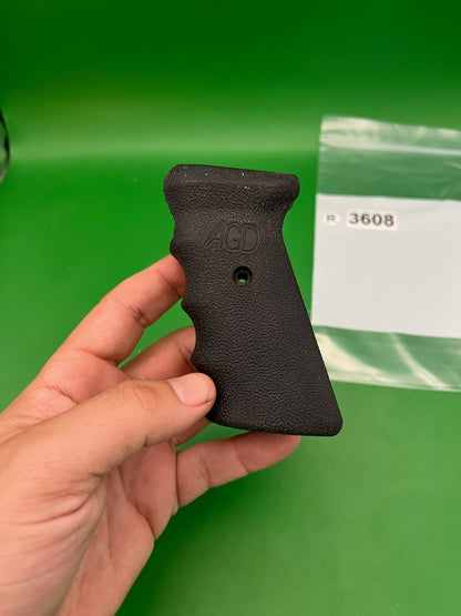 Automag Grips Single Hole