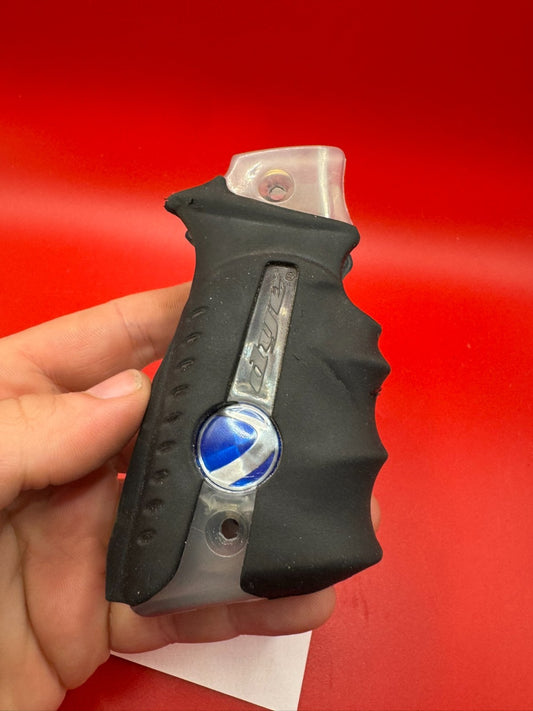 Dye 1911/45 Style Wrap Around Grips Black