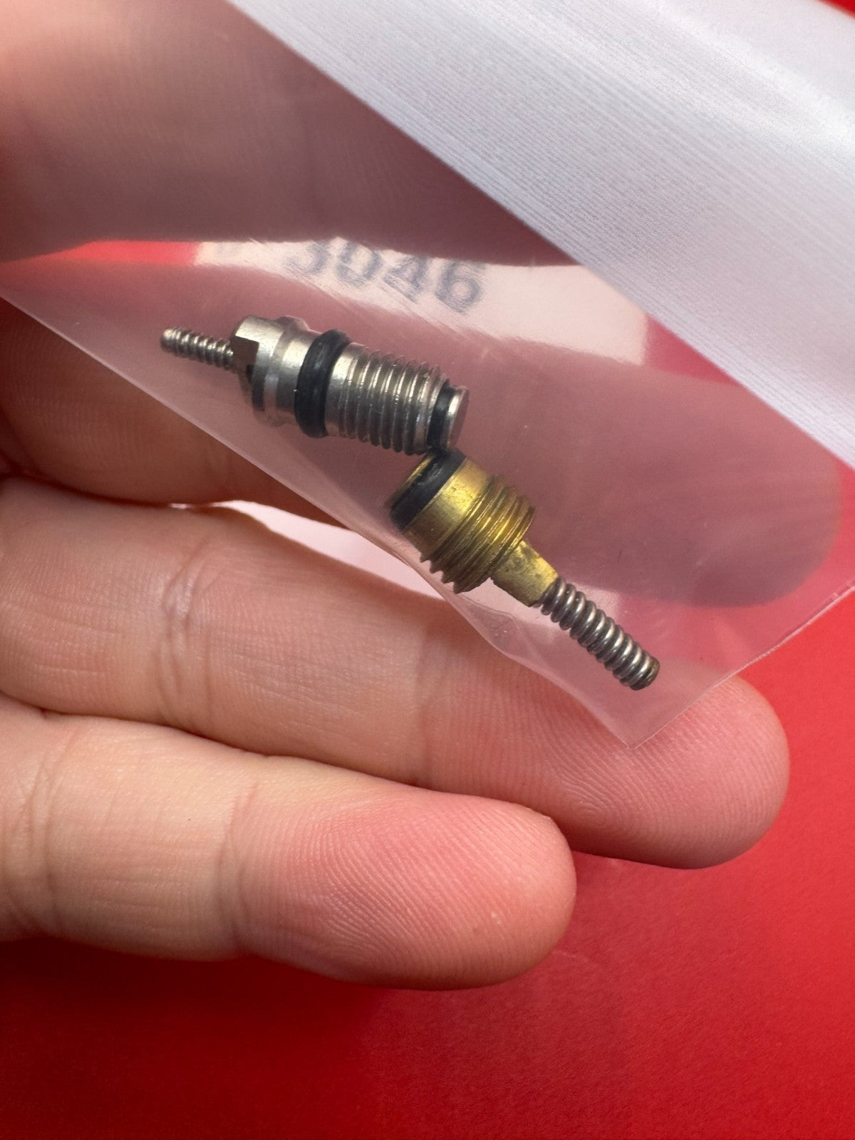 Bob Long G6R Intimidator Schrader Valve Kit