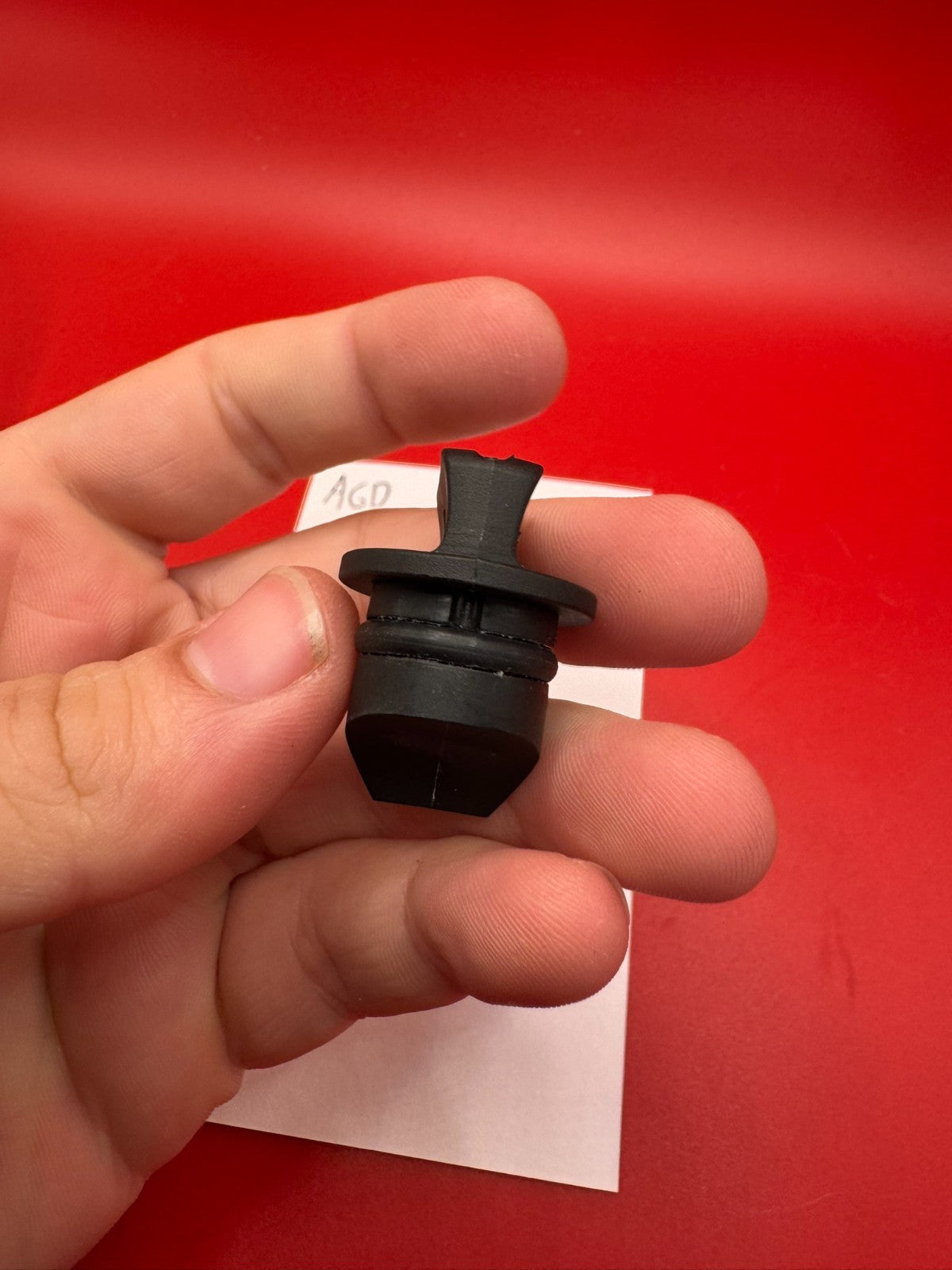 AGD Automag Feed Plug Black