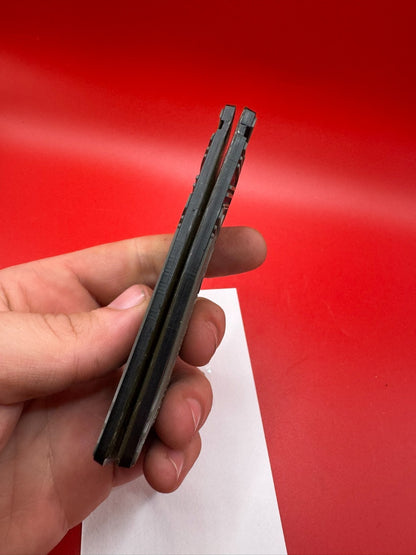 Bob Long Mara LED Grips