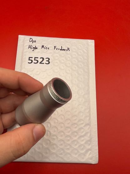 Dye High Rise Feedneck