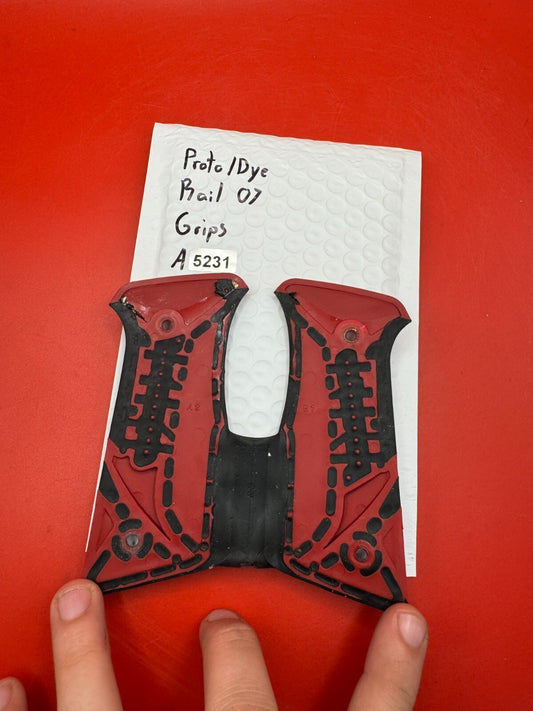 Proto/Dye Rail 07 Grips