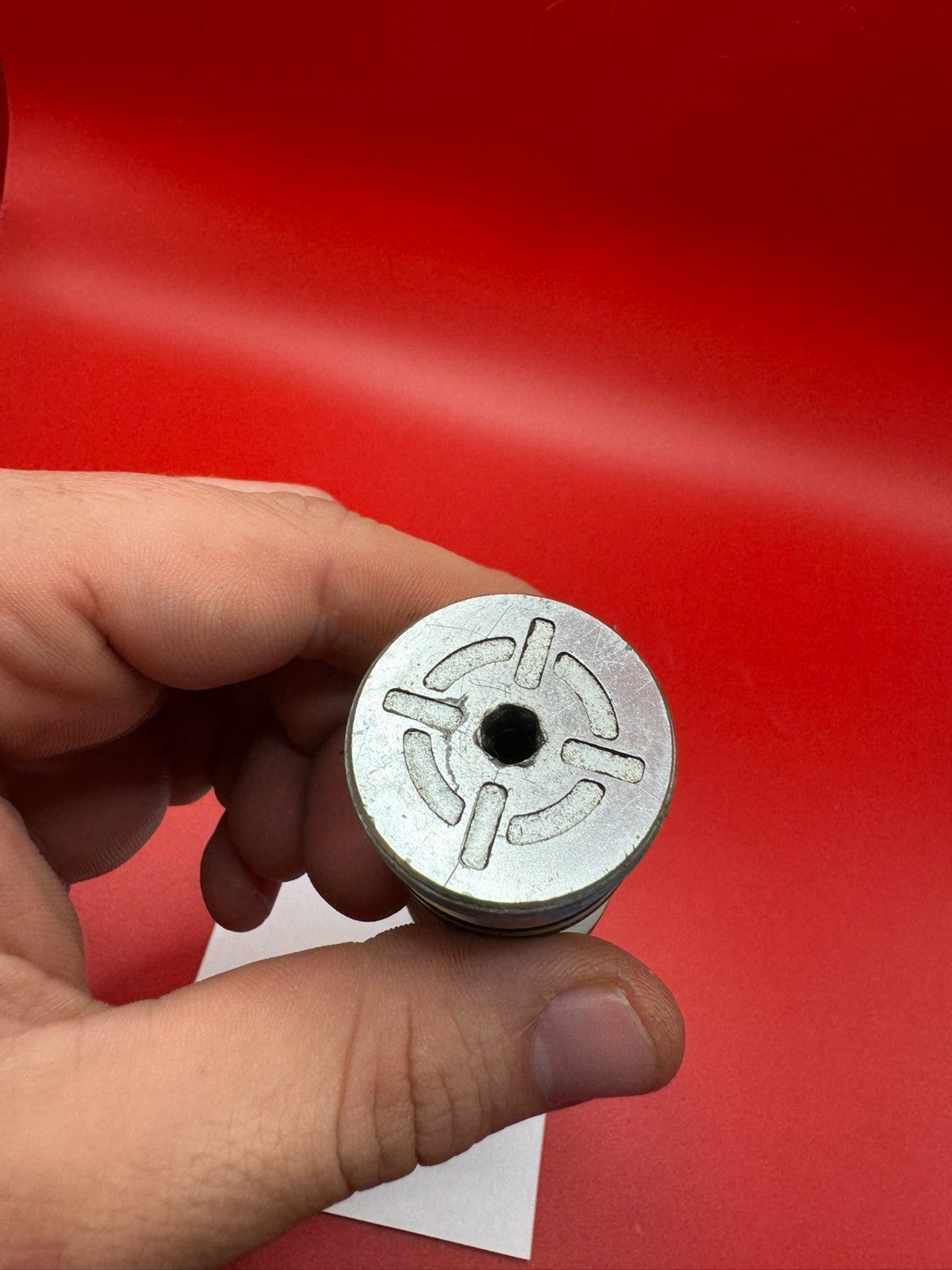 Smart Parts Shocker SFT Bolt/Engine White & Silver