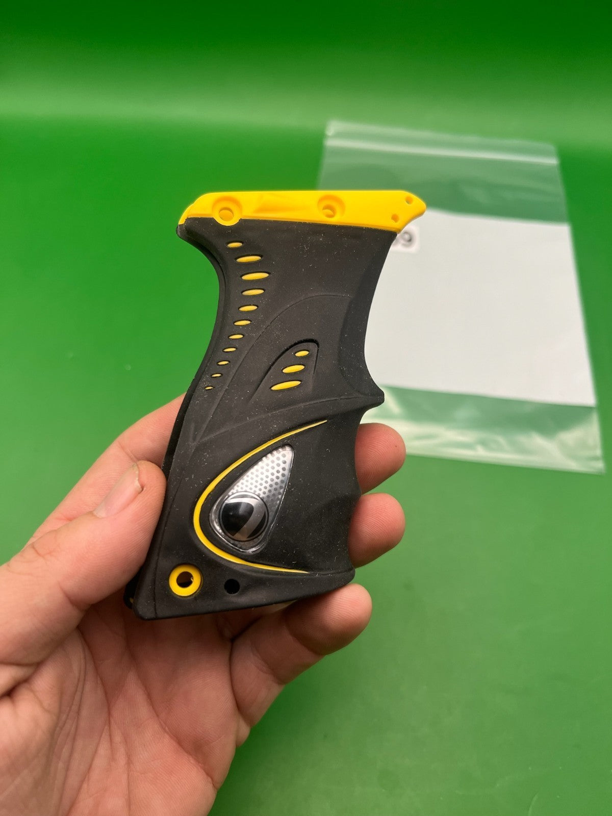 Dye Ultralight Grips - Yellow
