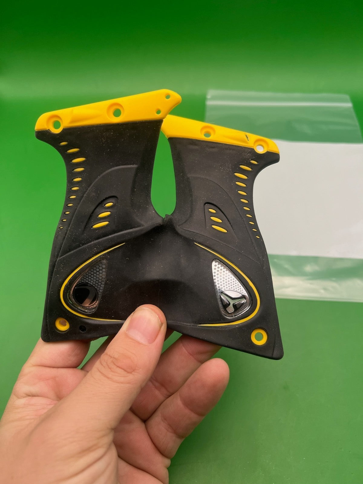 Dye Ultralight Grips - Yellow