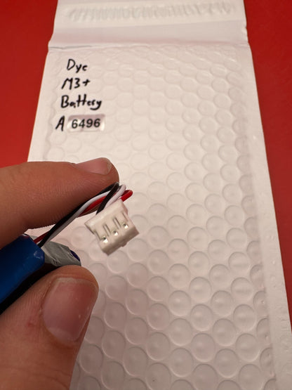 Dye M3+ Battery