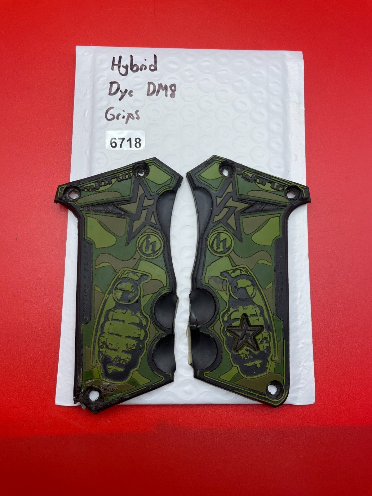 Hybrid Dye DM8 Grips