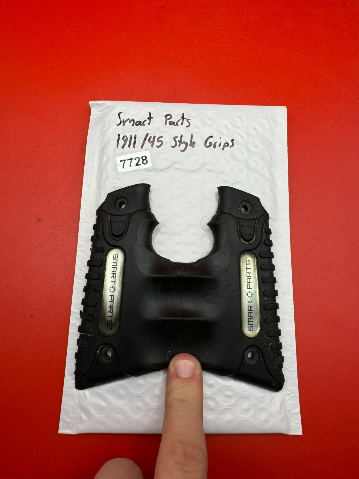 Smart Parts 1911/45 Style Grips