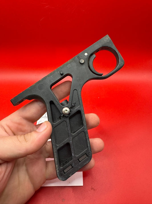 AGD Automag Carbon Frame Black