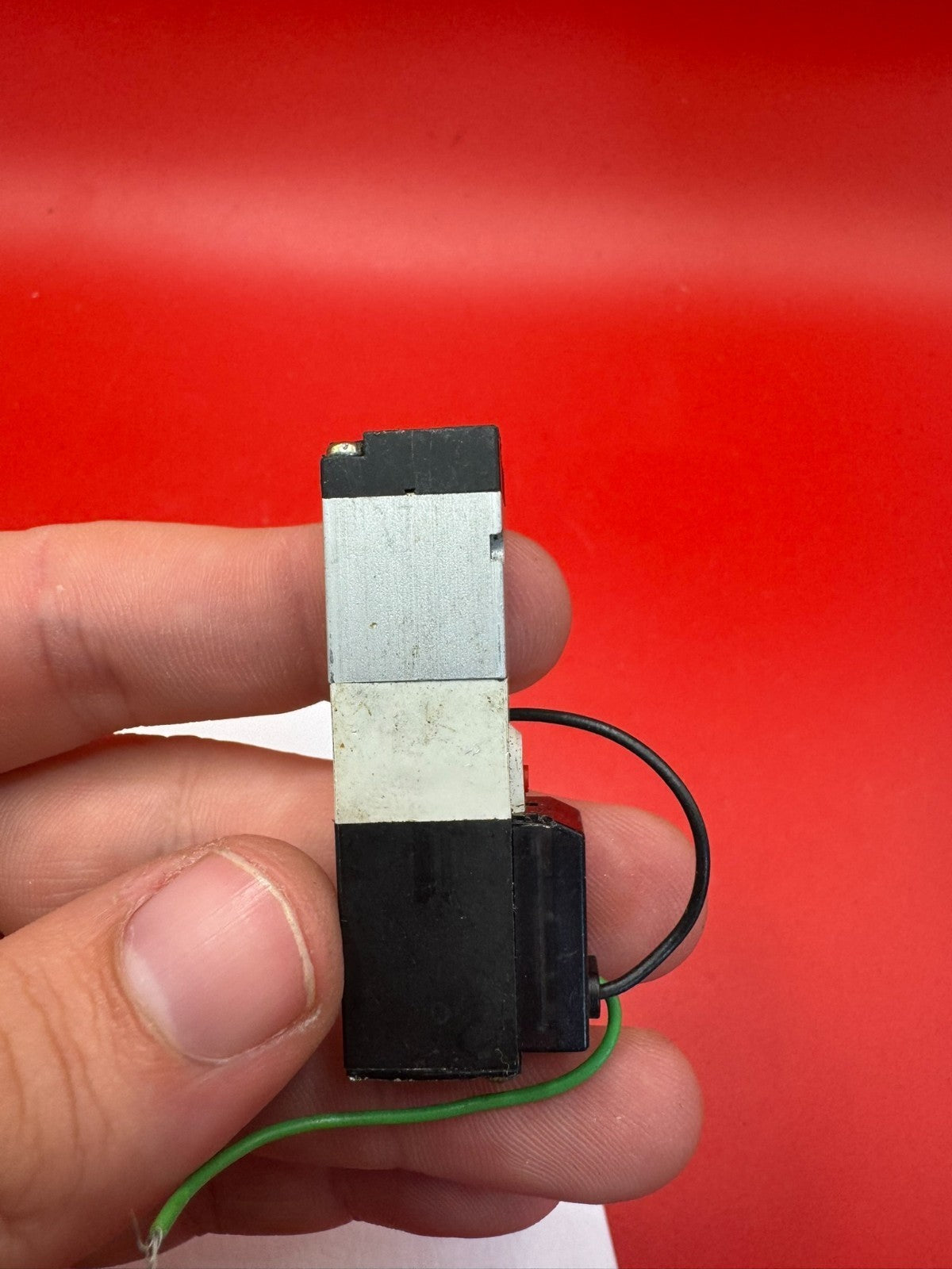 Bob Long 2K2 Intimidator Solenoid Black For Parts or Repair