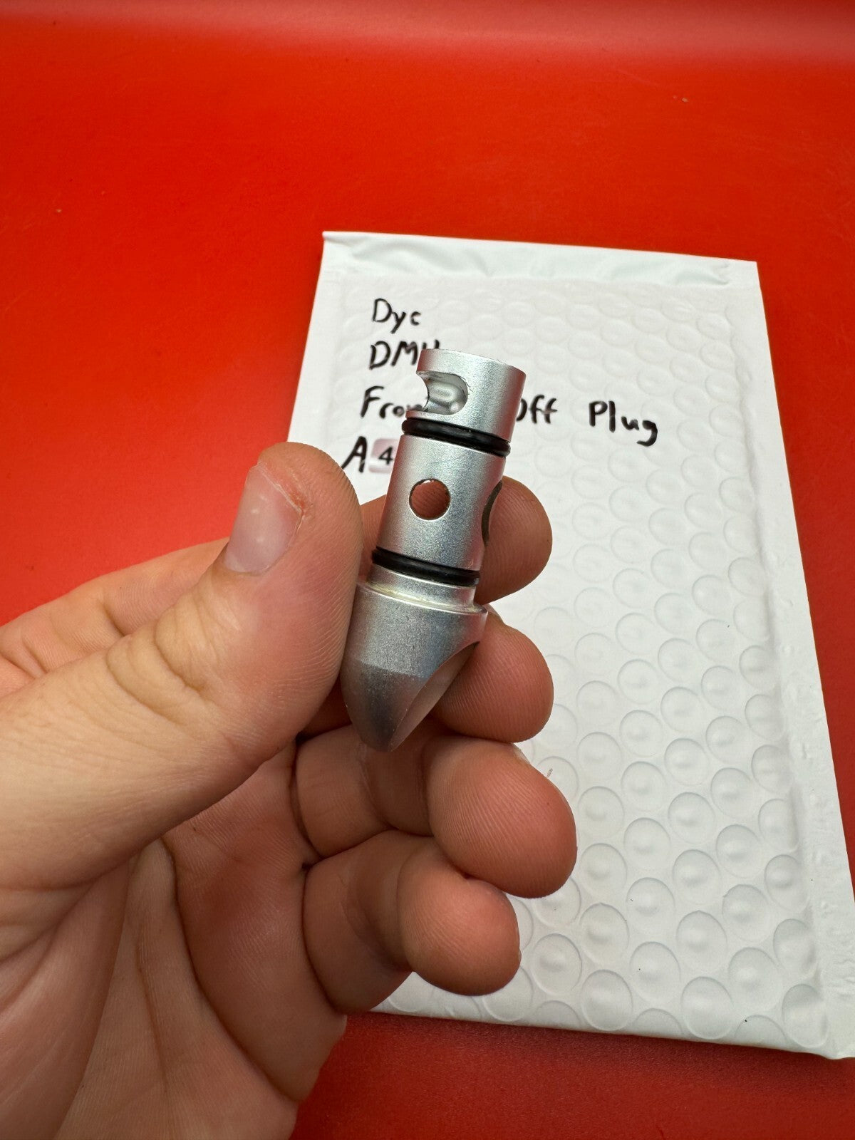 Dye DM4 Front On/Off Plug