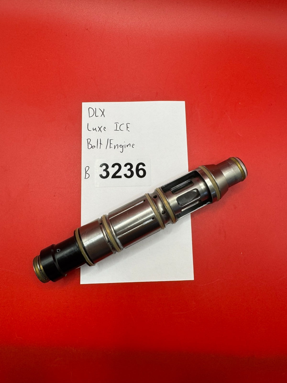 DLX Luxe ICE Bolt/Engine Silver