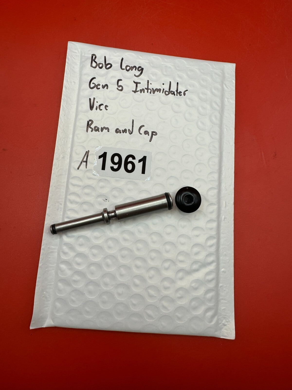 Bob Long Gen 5 Intimidator Vice Ram and Cap - used paintball ram and cap - black/silver
