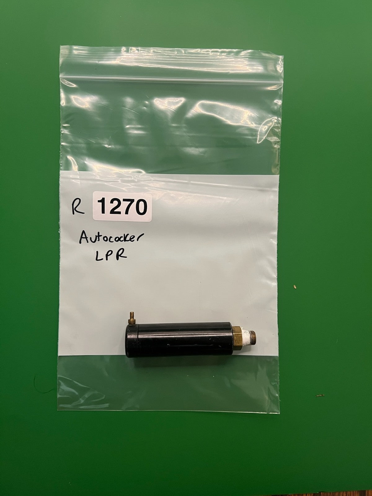 Autococker LPR Stock