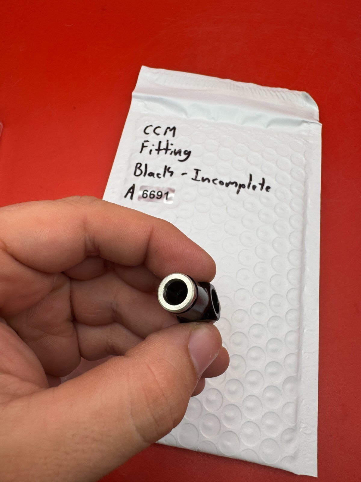 CCM Fitting Black - Incomplete
