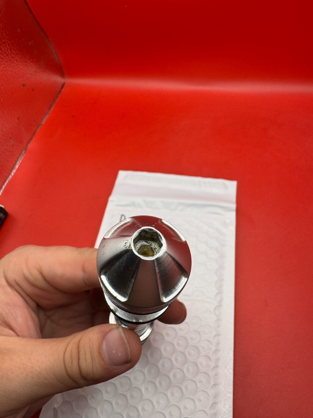 Dye DM6 Bolt/Engine