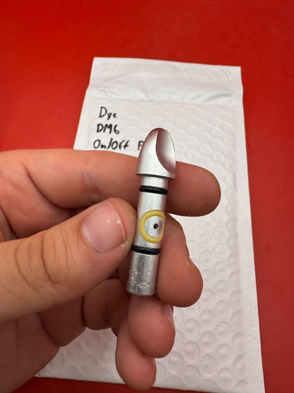 Dye DM6 On/Off Plug