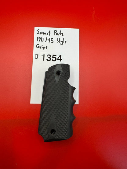 Smart Parts 1911/45 Style Grips