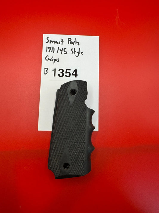 Smart Parts 1911/45 Style Grips