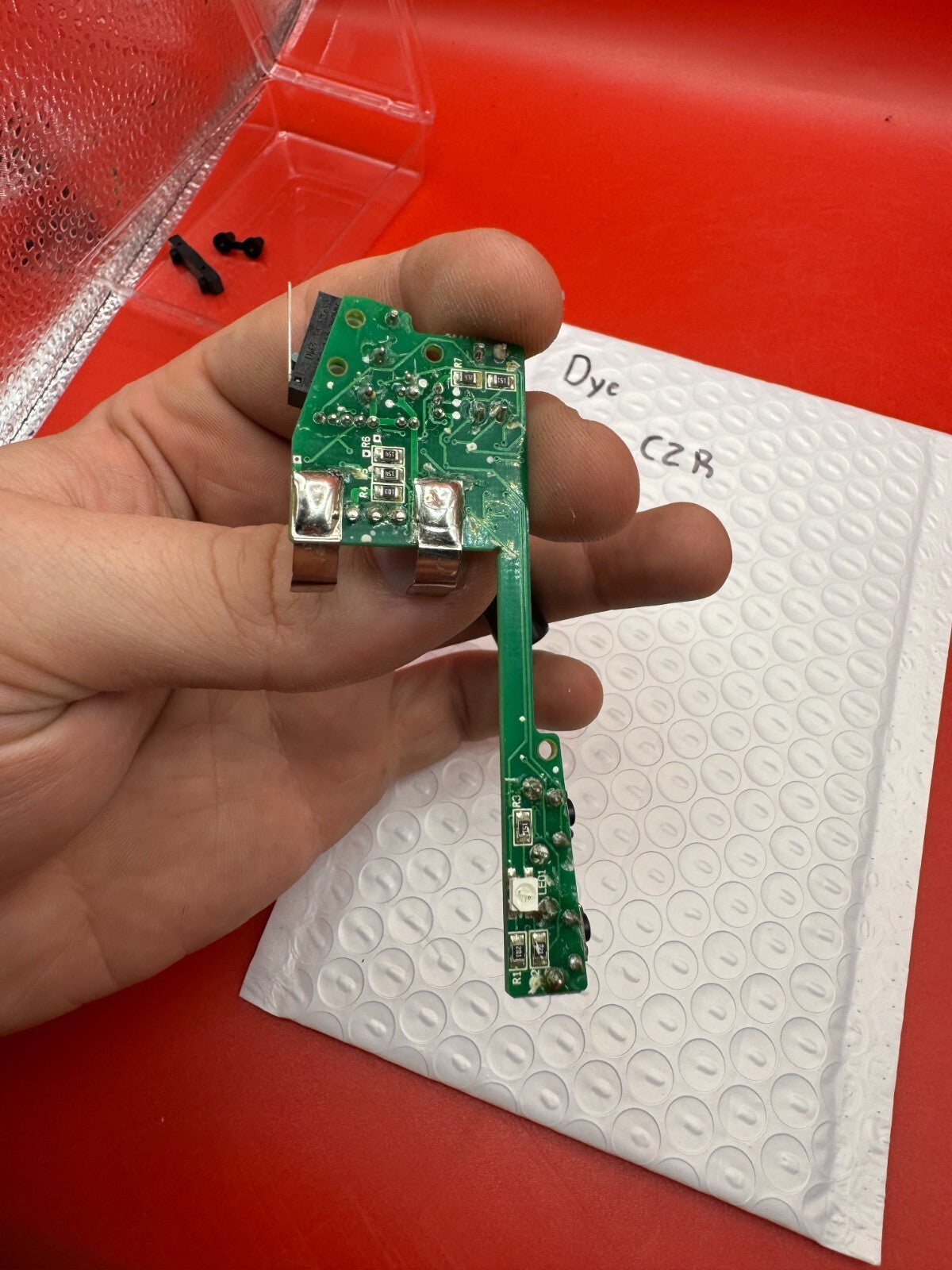Dye Car Board