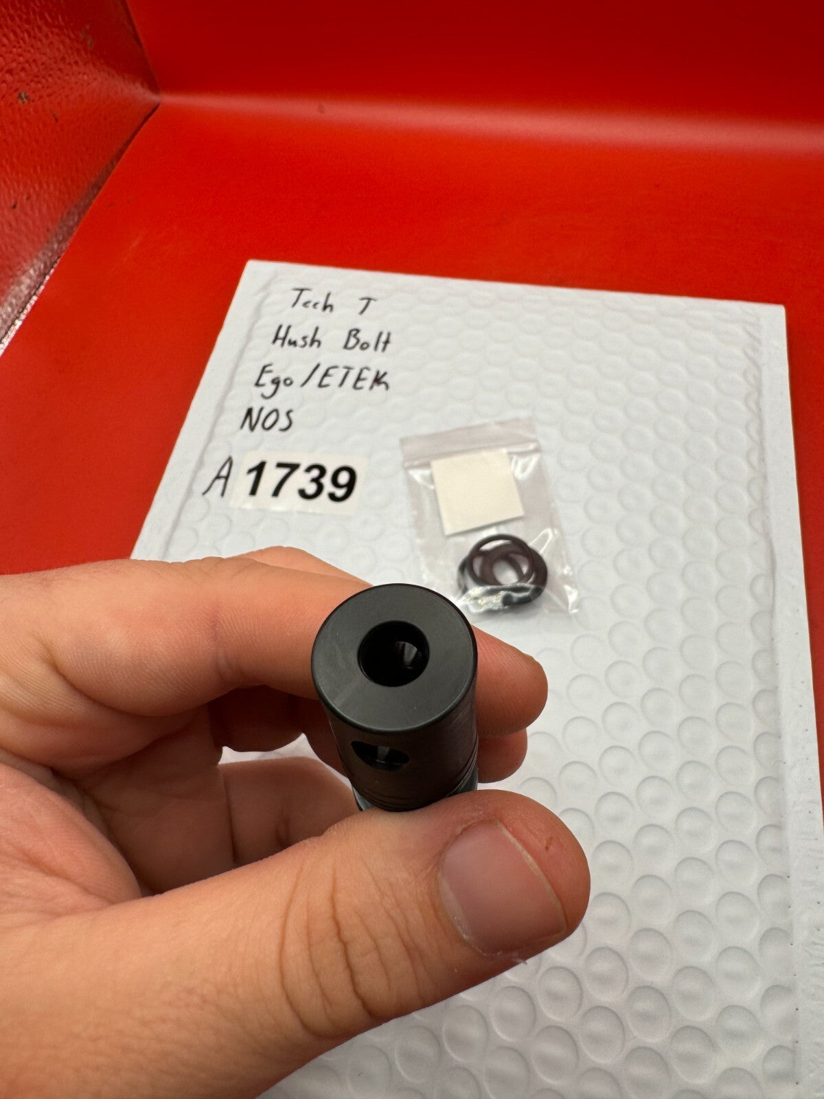 Tech T Hush Bolt Ego/ETEK NOS