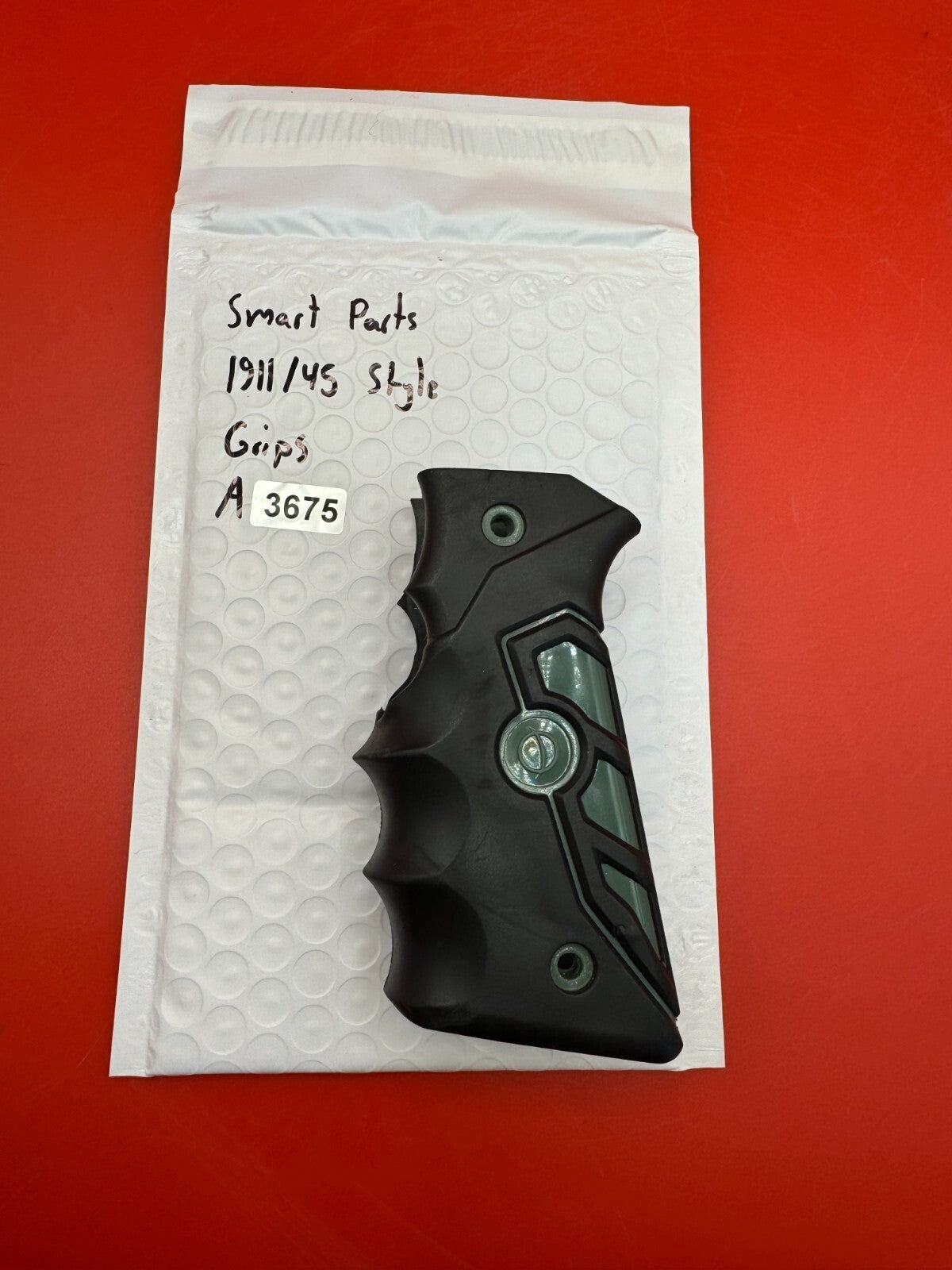 Smart Parts 1911/45 Style Grips