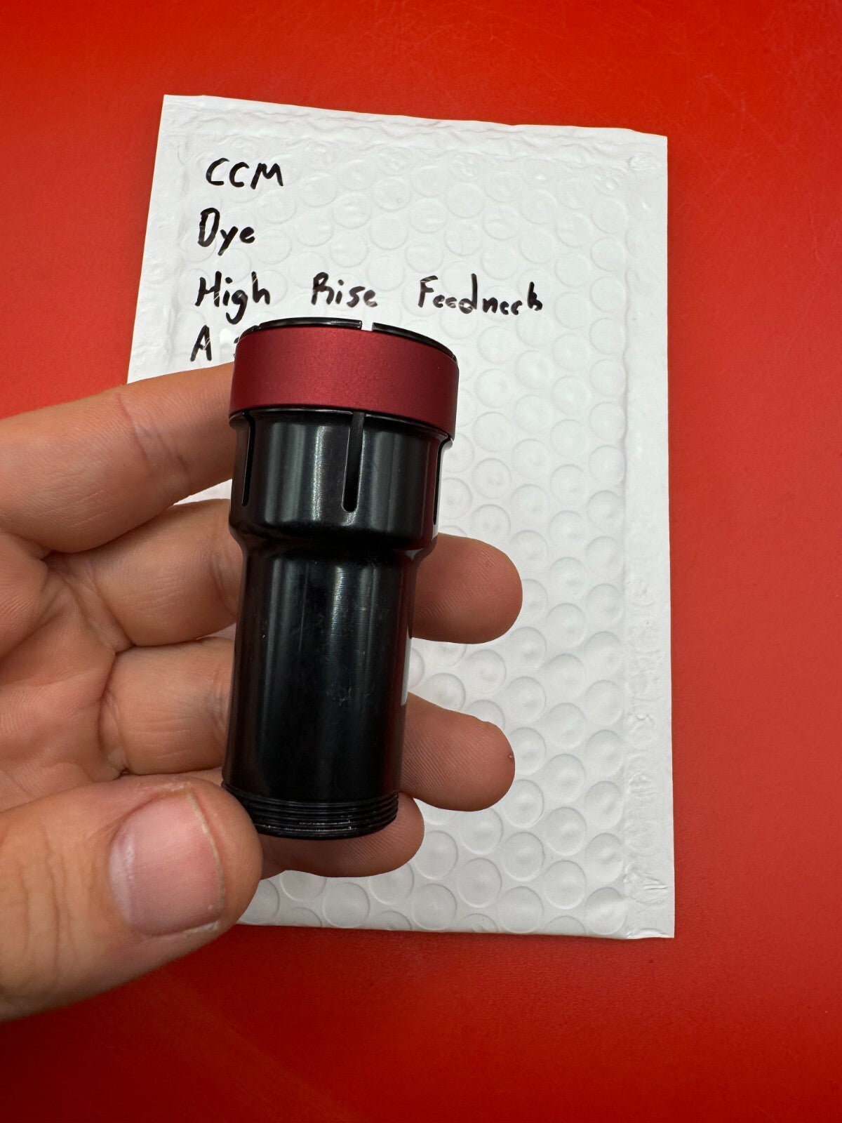 CCM Dye High Rise Feedneck - used paintball feedneck - black/red anno