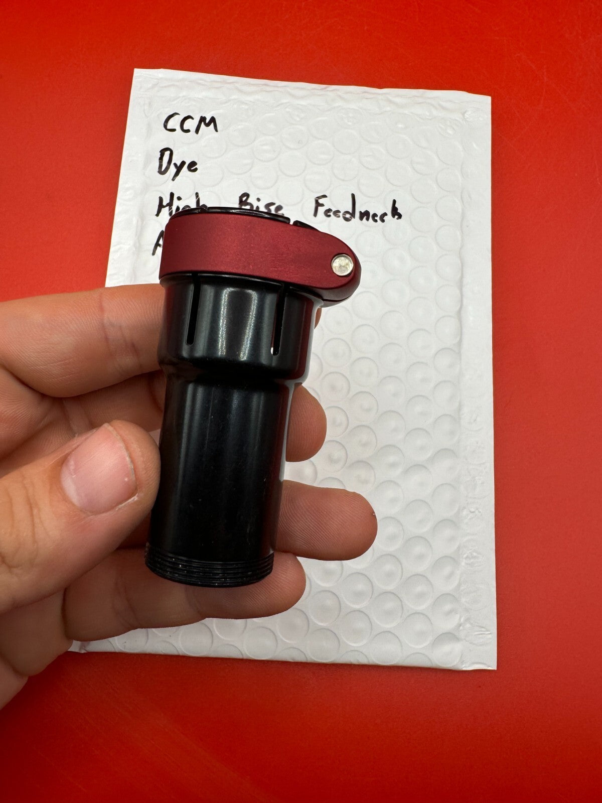 CCM Dye High Rise Feedneck - used paintball feedneck - black/red anno