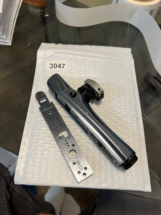 Invert Mini Body with Bolt