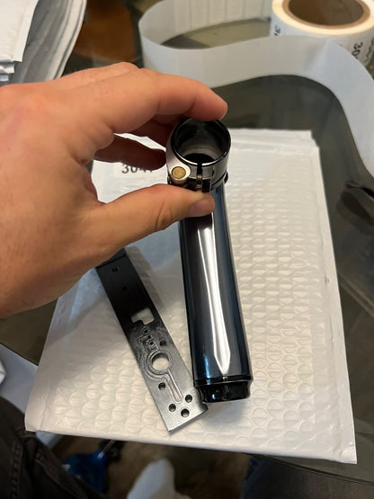 Invert Mini Body with Bolt