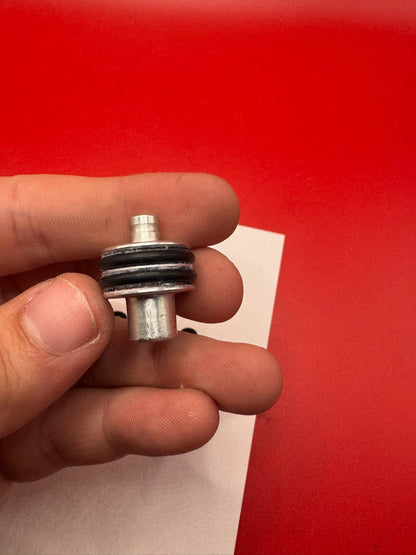 Bob Long 2K2 Intimidator LPR/HPR Silver Reg Piston