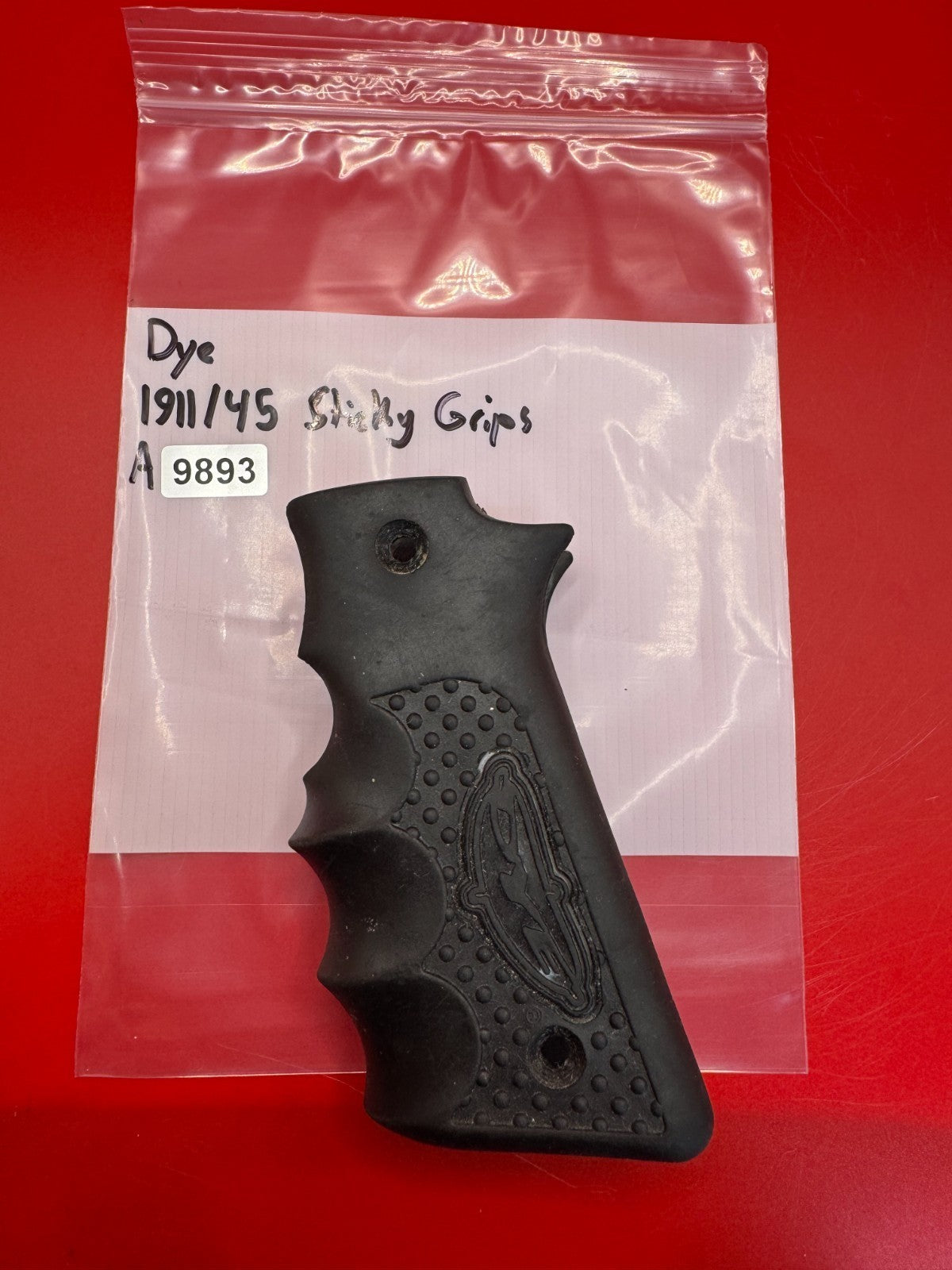 Dye 1911/45 Sticky Grips