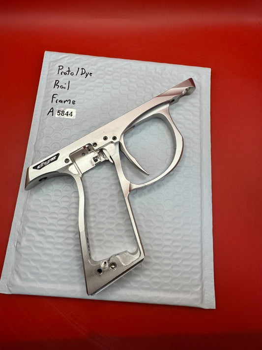 Proto/Dye Rail Frame