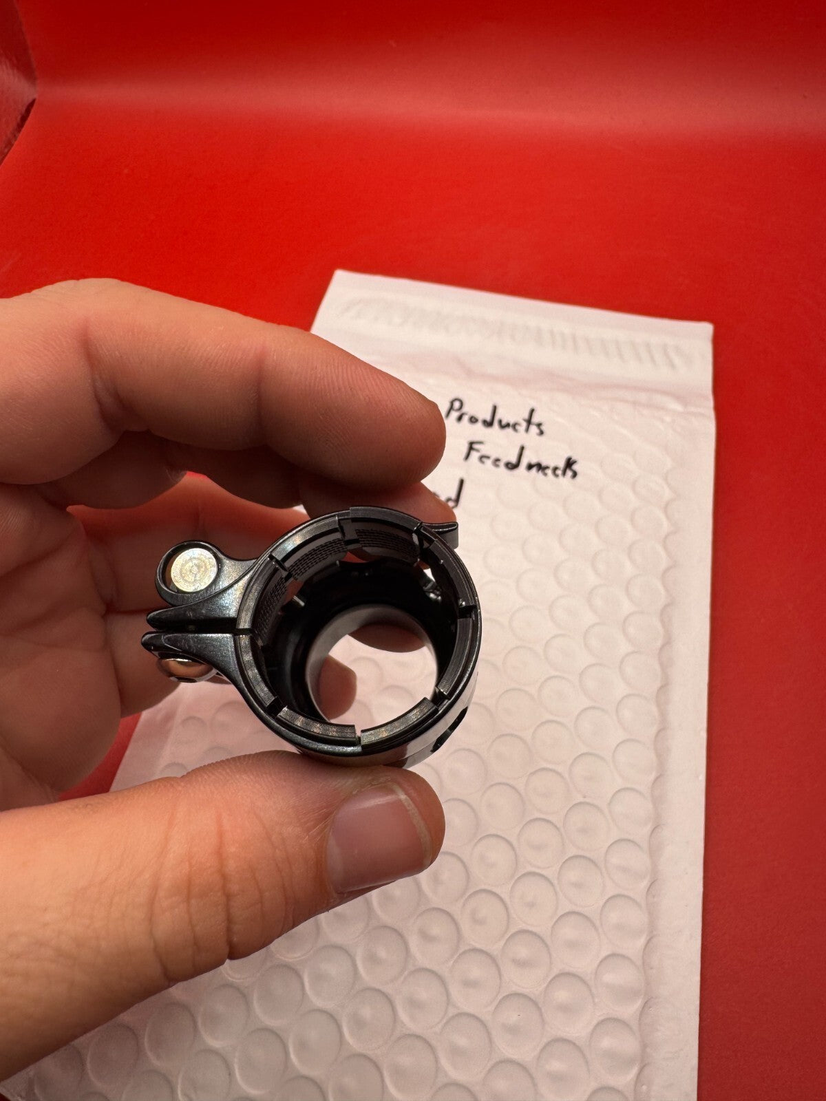 Custom Products Clamping Feedneck Dye Thread