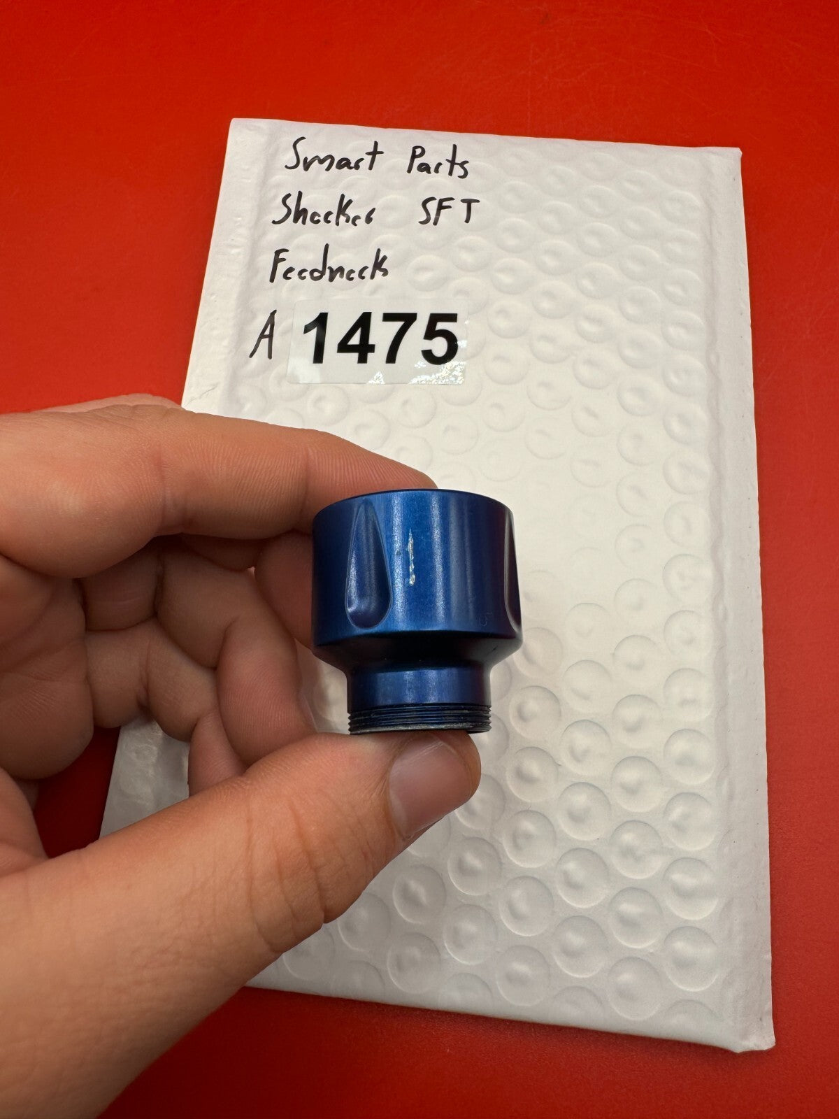 Smart Parts Shocker SFT Feedneck - used paintball feedneck - blue anno
