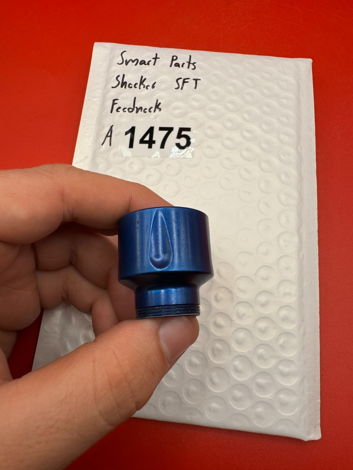Smart Parts Shocker SFT Feedneck - used paintball feedneck - blue anno