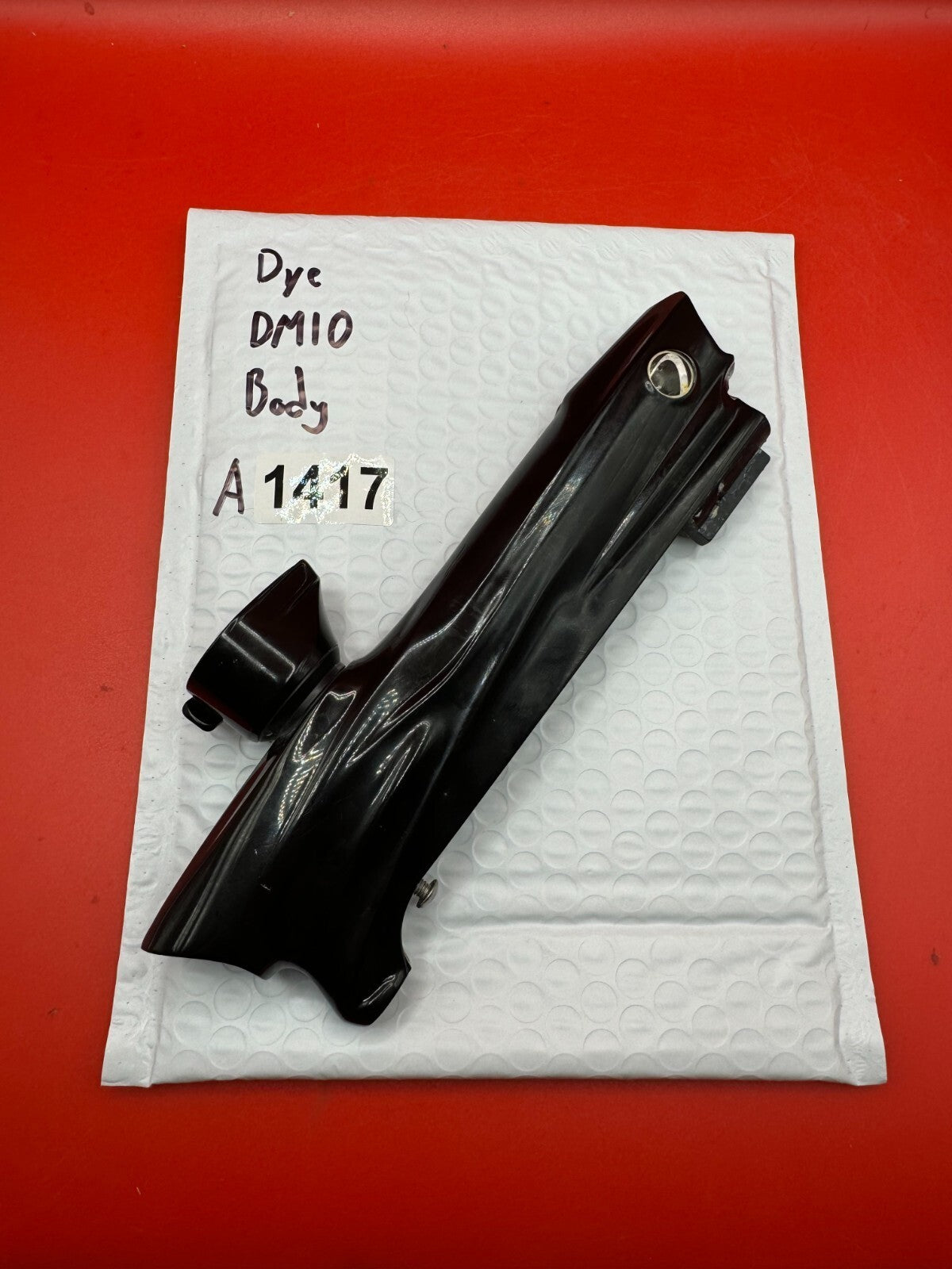 Dye DM10 Body - used paintball marker body - black/dark red fade