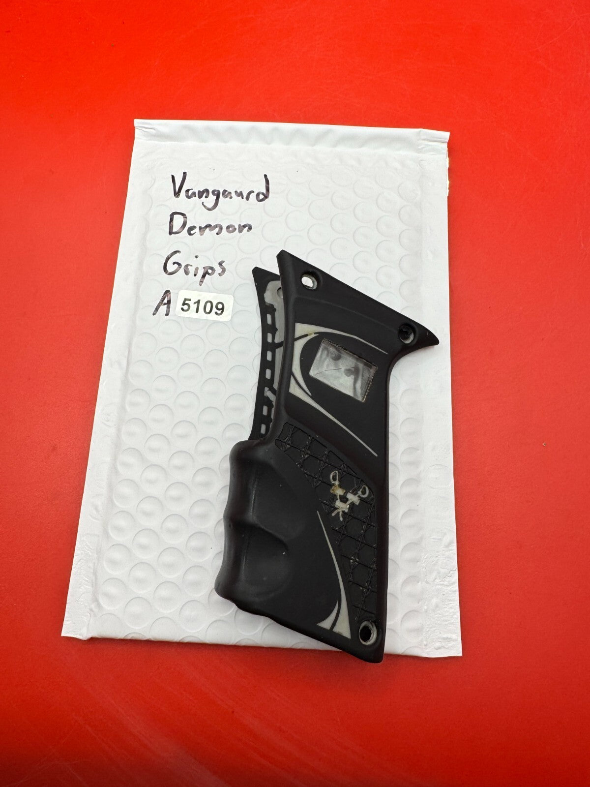 Vanguard Demon Grips