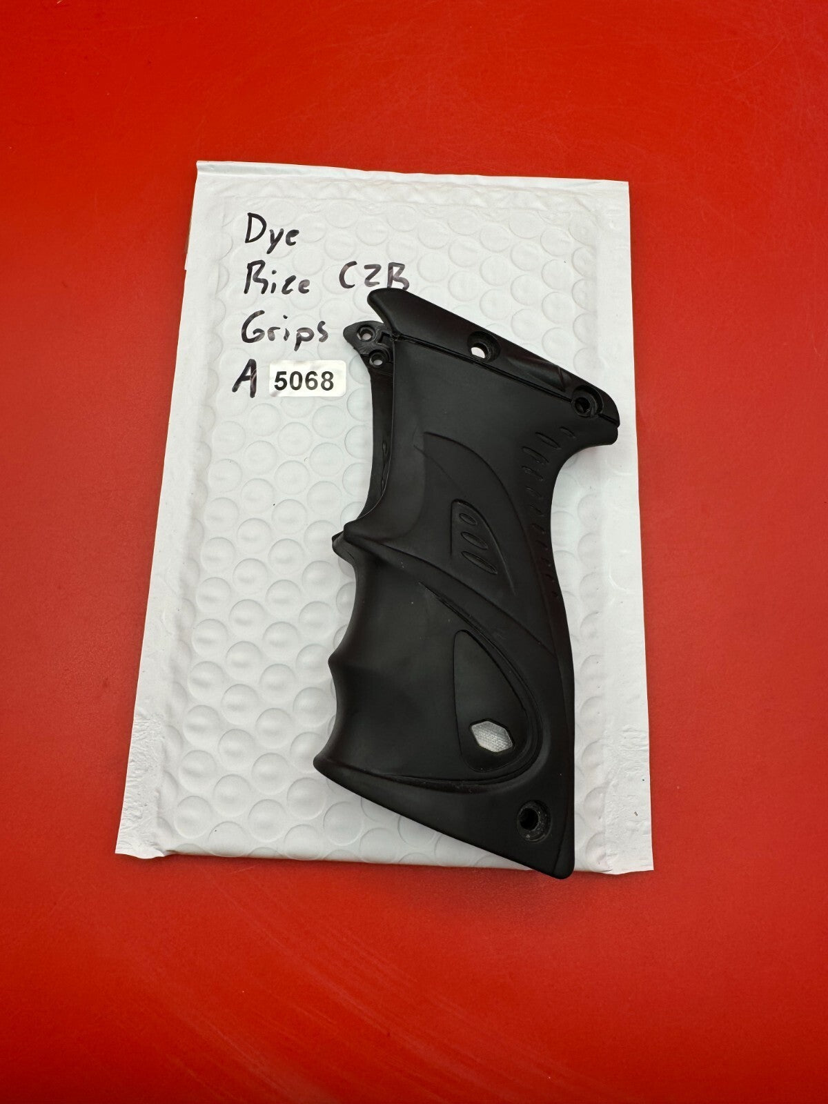 Dye Rize CZR Grips