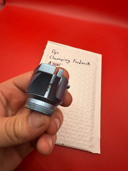Dye Clamping Feedneck