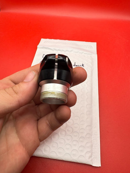 Dye/Proto Clamping Feedneck